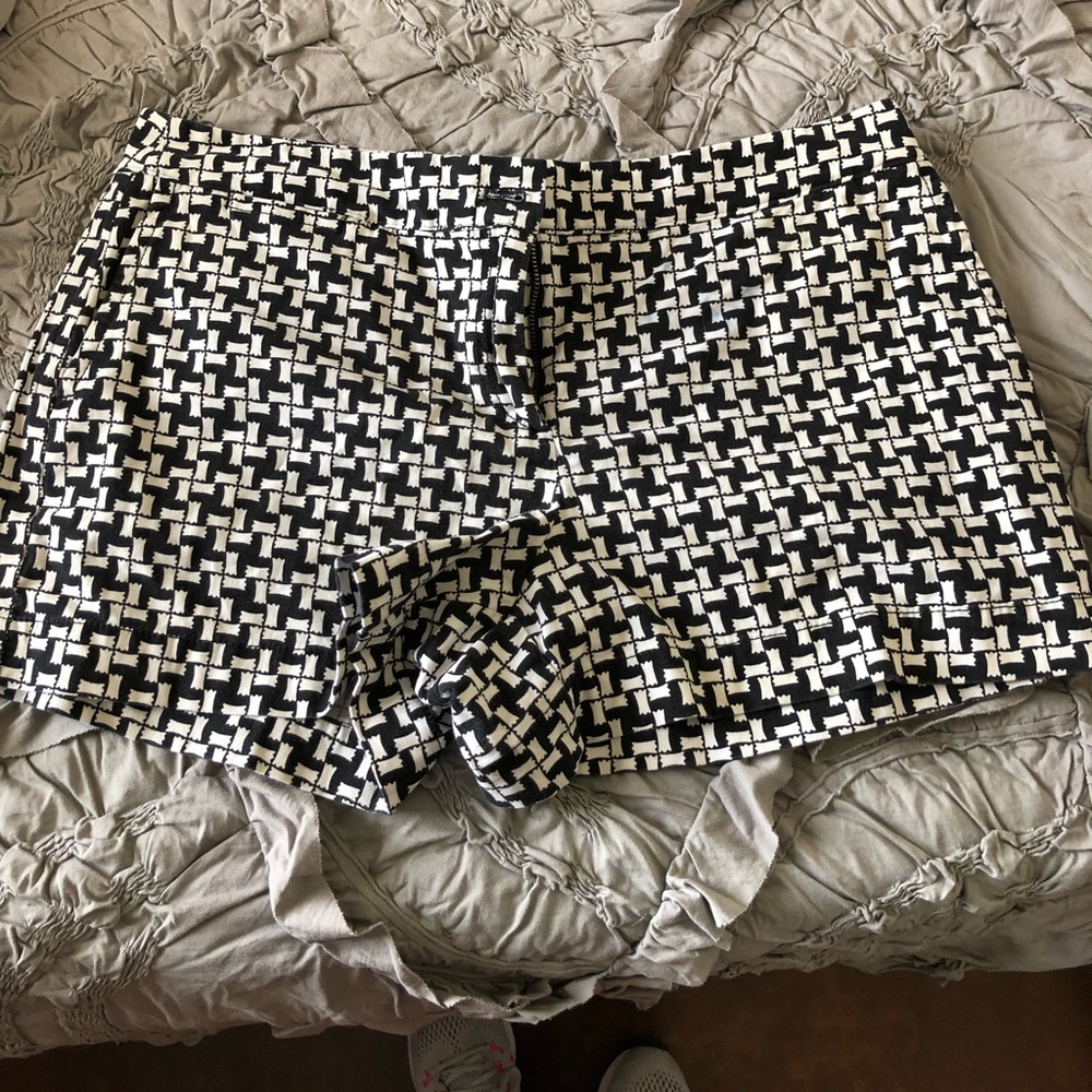 Loft black& white shorts. Size 14